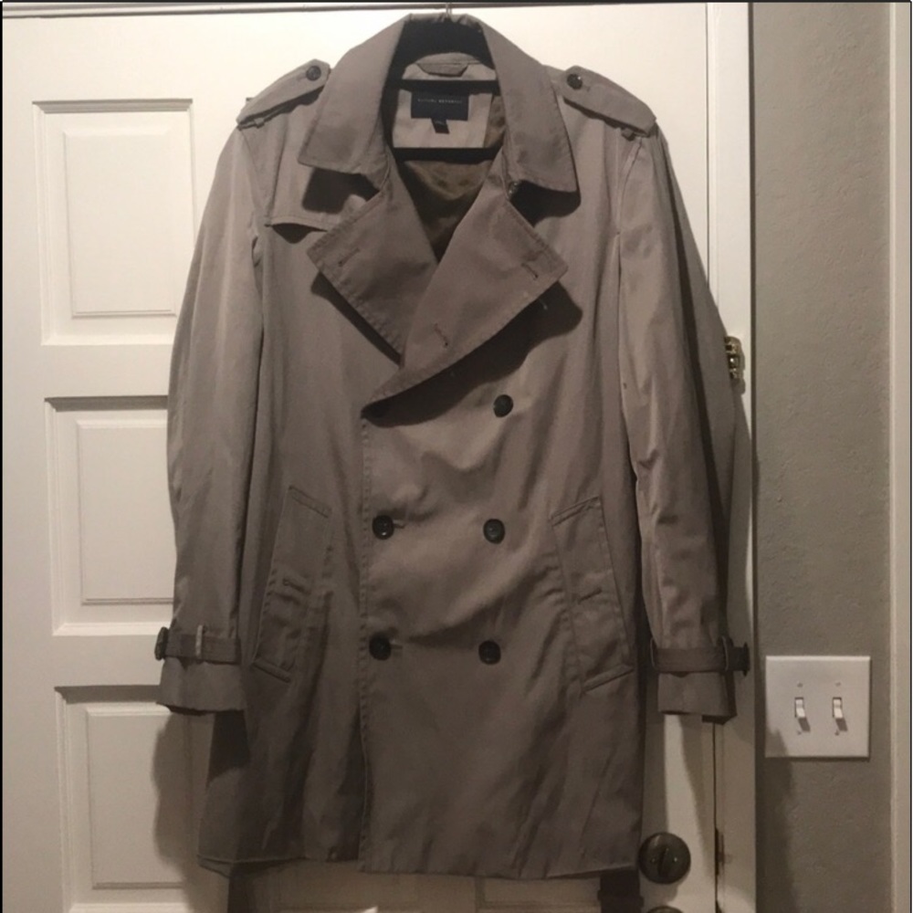 Banana republic perfect condition trench coat.